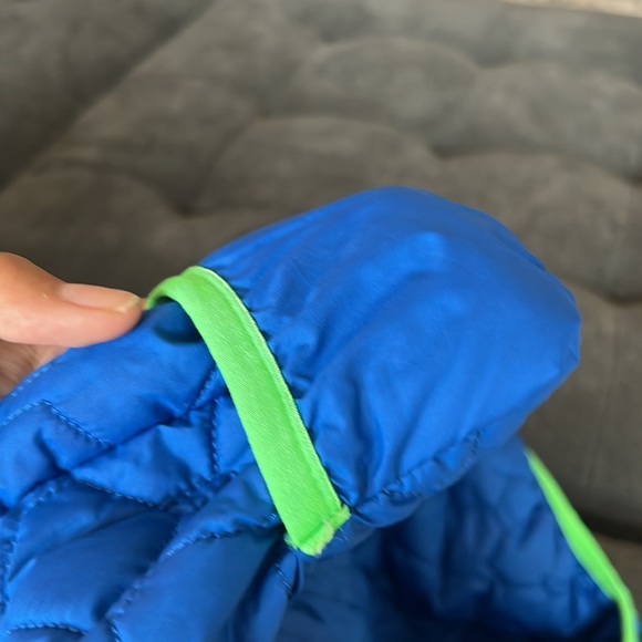 Blue Reservable toddler North Face coat - Picture 10 of 10